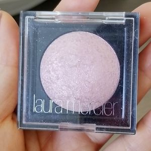 Laura mercier baked eyeshadow petal pink